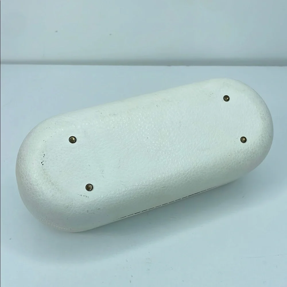 Chloe EUC Purple and Black Sunglasses Case Cleaning Cloth - Picture 6 of 7